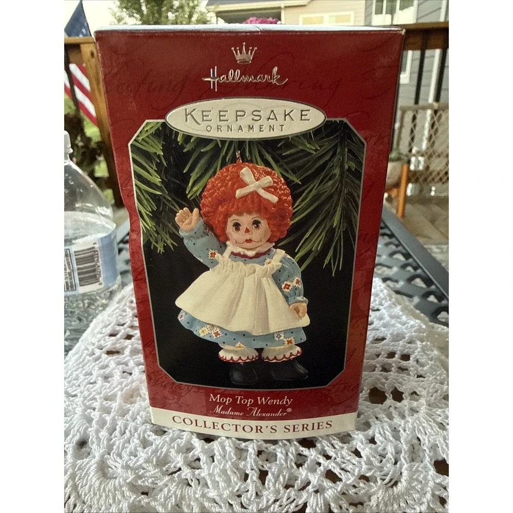 Hallmark Keepsake Mop Top Wendy Christmas Ornament Madame Alexander 1998